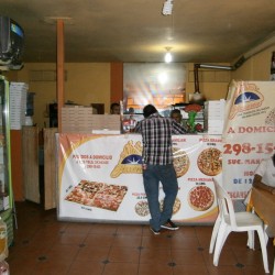 Nichos Pizzería Manantiales img-4