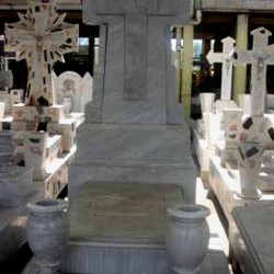 Taller de Monumentos Sepulcrales img-0