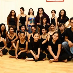 Academia de Danza Árabe, Flamenco, Samba, Africano y Vals 15 Años img-11