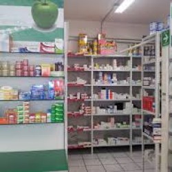 Farmacia Santa Cruz Relaciones Exteriores img-3